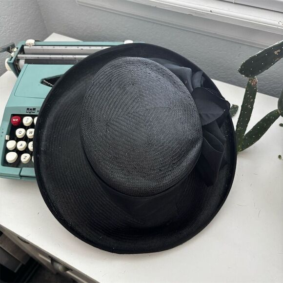 Vintage Women's Black Hat Floral Rosette Elegant Formal Spring - Picture 3 of 6